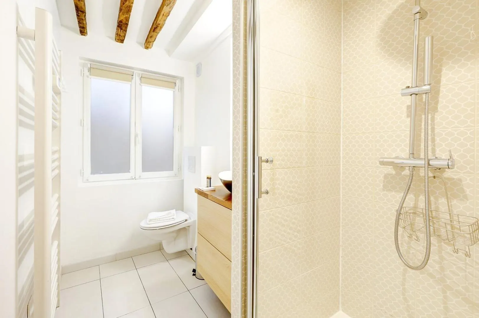 Bluestay 282 - Superbe Appartement Avec Terrasse Parigi Francia
